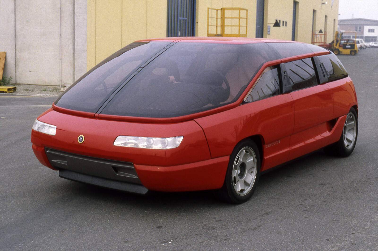 Bertone Genesis (1988),  ajouté par fox58
