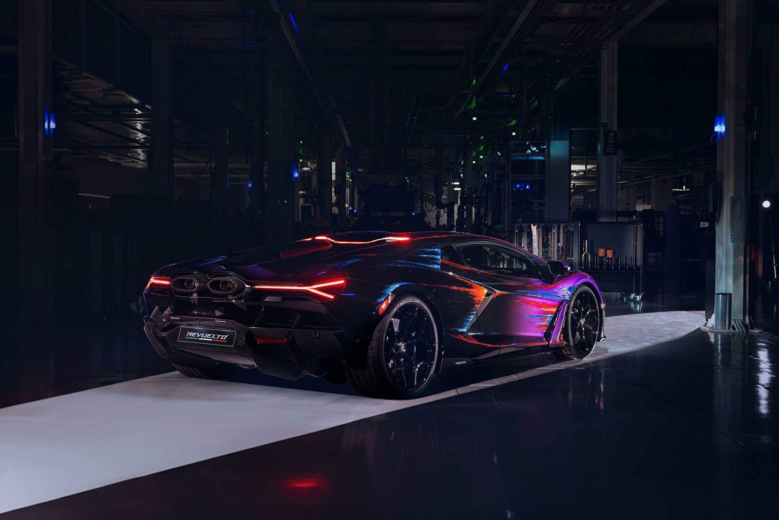 Lamborghini Revuelto « Opera Unica » (2023),  ajouté par fox58