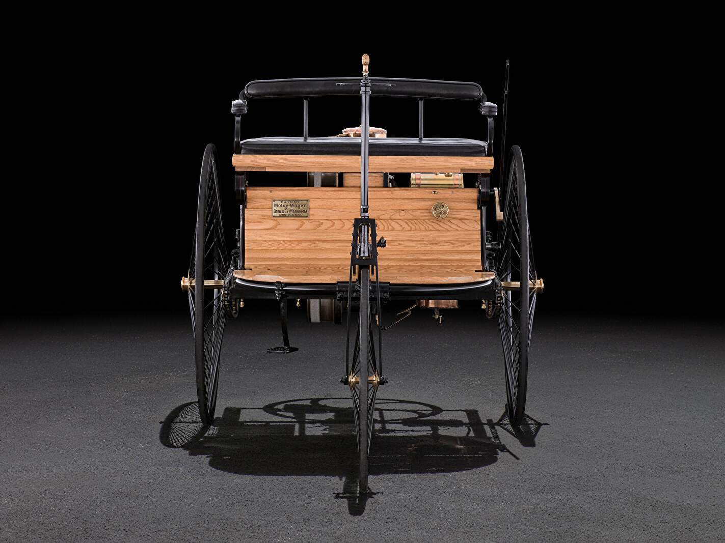 Benz Patent-Motorwagen Nummer 1 (1886),  ajouté par fox58