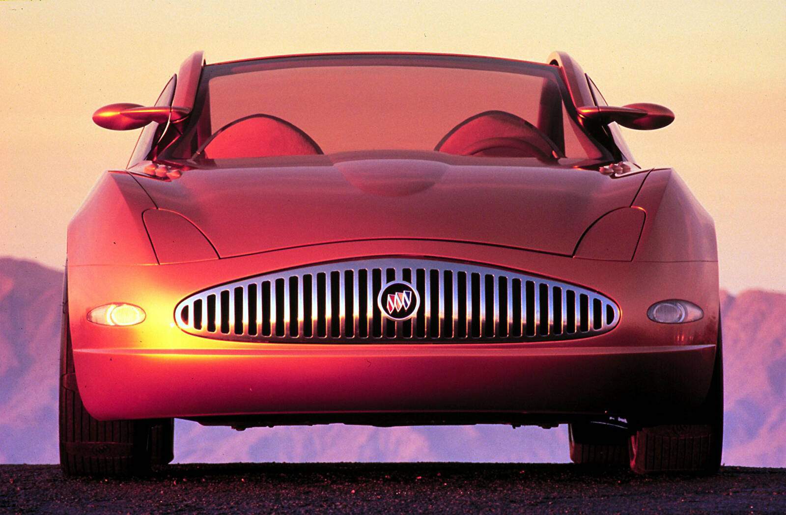 Buick Cielo Concept (1999),  ajouté par fox58