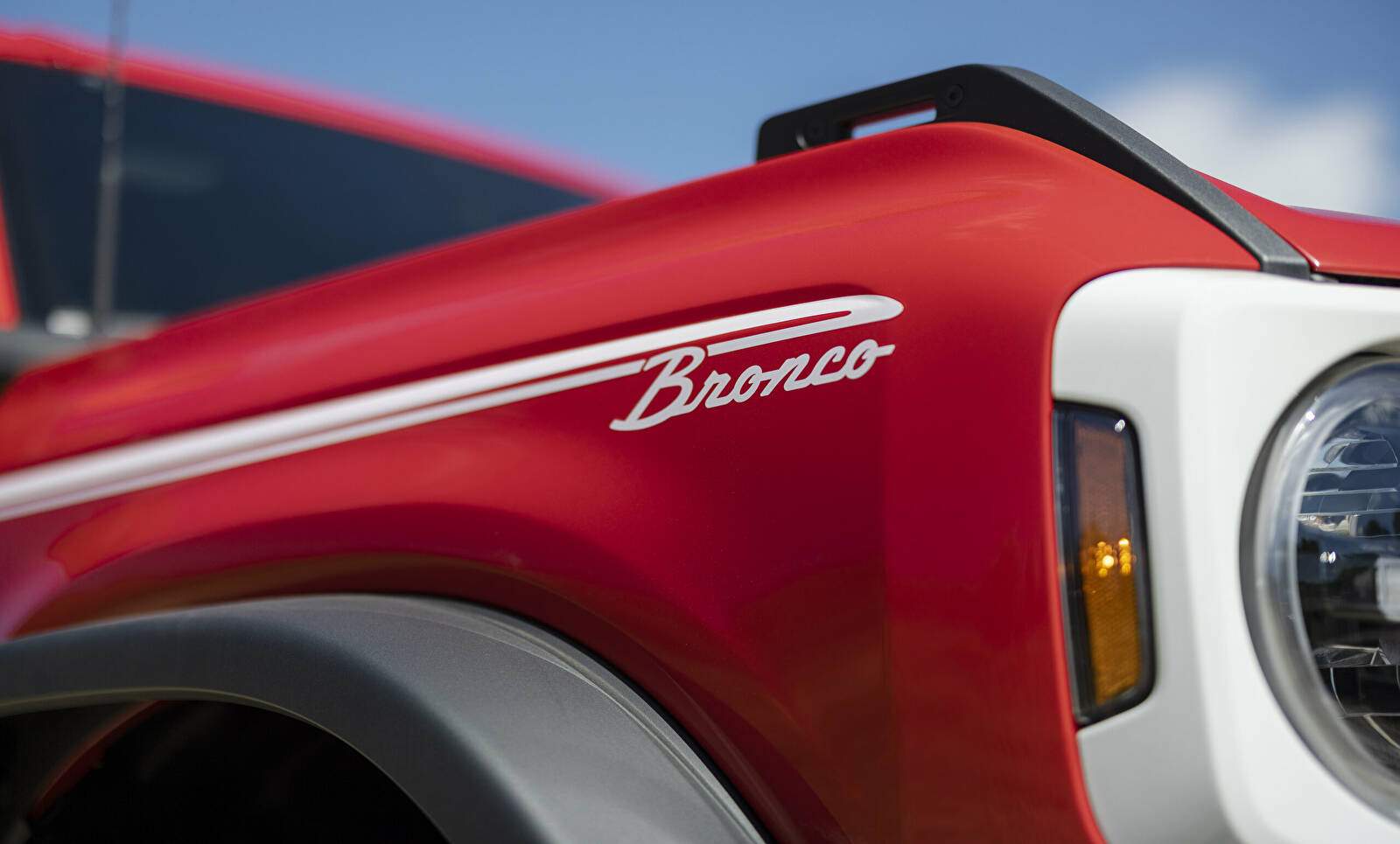 Ford Bronco VI 2.3 EcoBoost 280 (2-Door U725) « Heritage Edition » (2022-2023),  ajouté par fox58