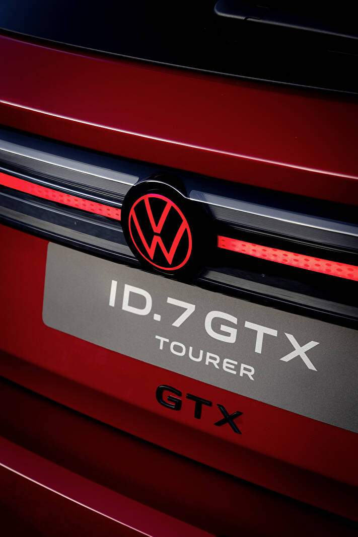 Volkswagen ID.7 Tourer GTX (2024),  ajouté par fox58