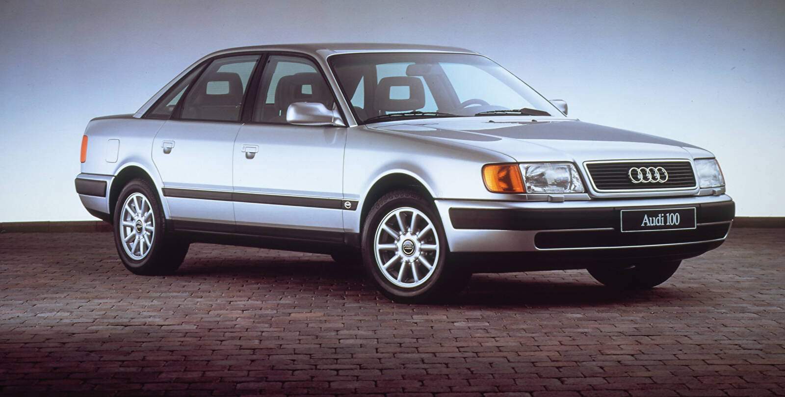 Audi 100 IV 2.4 D (C4) (1992-1994),  ajouté par fox58