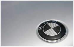 Logo BMW, ajouté; par Le_Fou_Furieux
